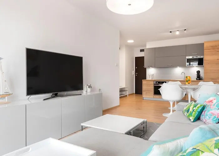 Blue Mare Polanki Park Tropical E208 *